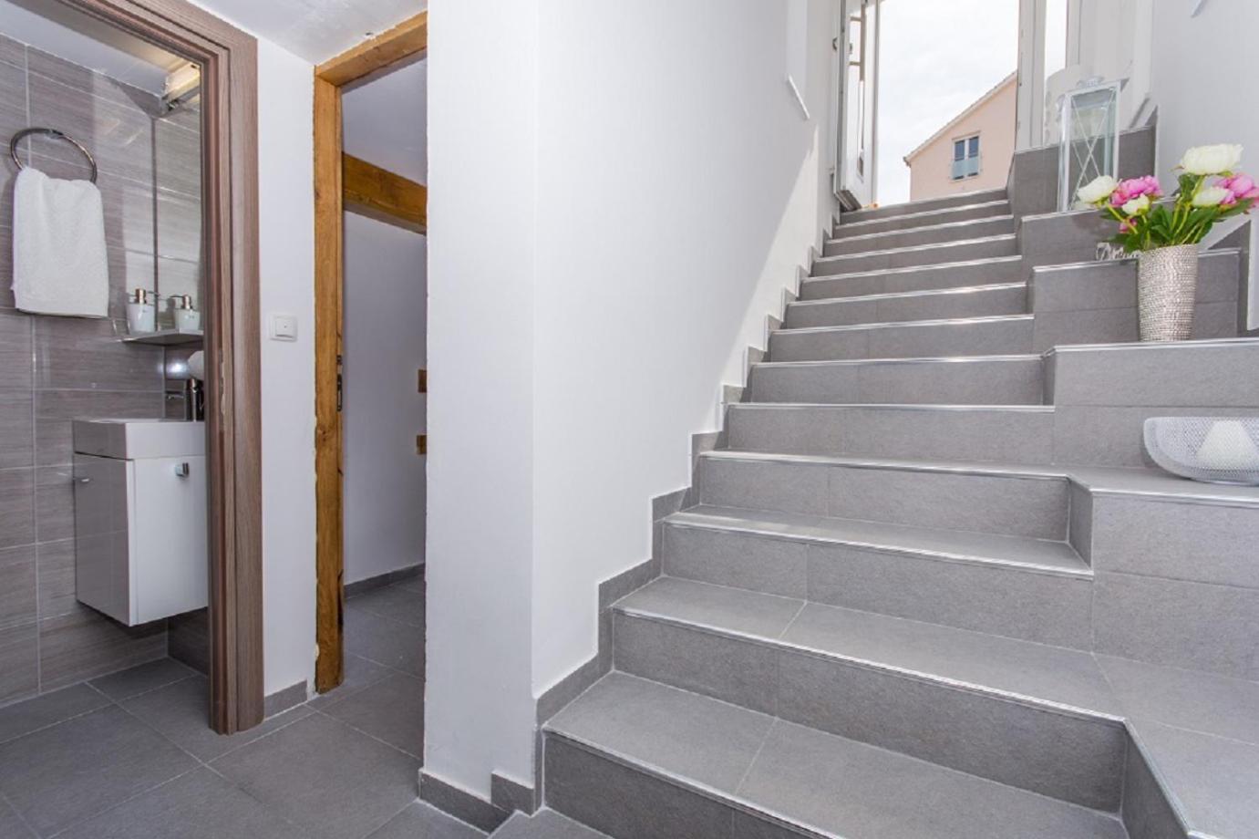 Agava Lux Apartment Trogir Exterior photo