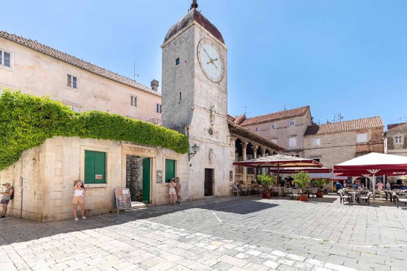 Agava Lux Apartment Trogir Exterior photo